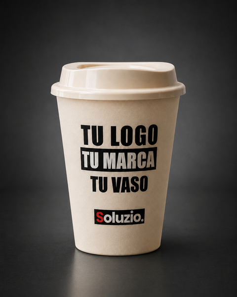 Vaso de café reutilizable beige de 340 ml con tapa y ejemplo genérico de personalización
